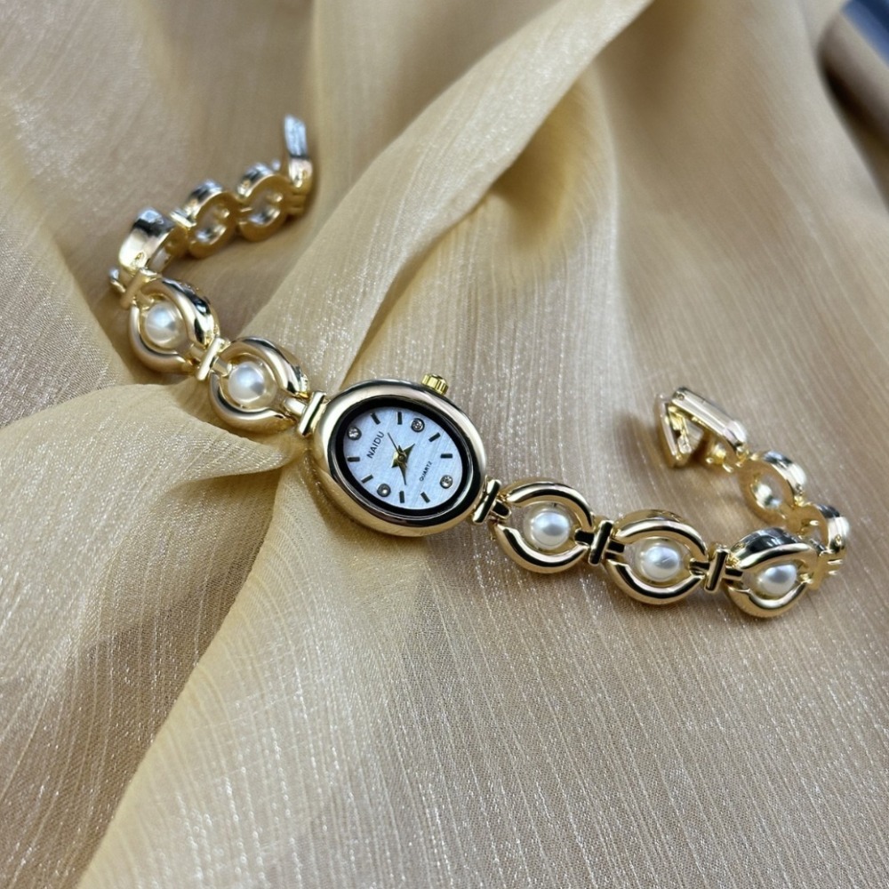 Fashion Women Watch Vintage Pe - огляд і ціна Vintage Fashion Watches