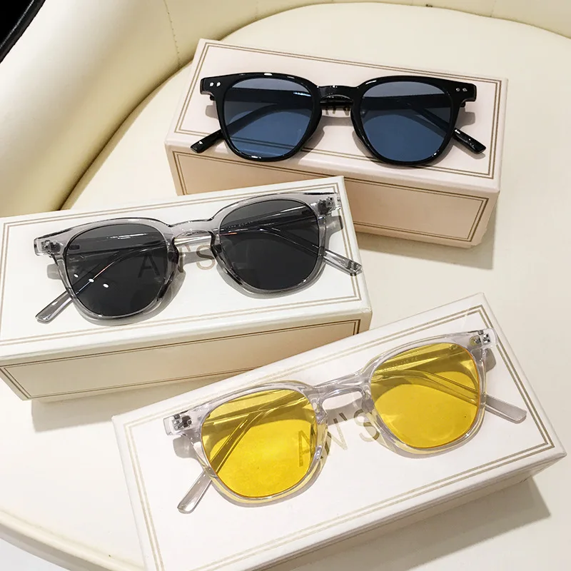 Vintage Square Sunglasses Unis - огляд і ціна Vintage Fashion De
